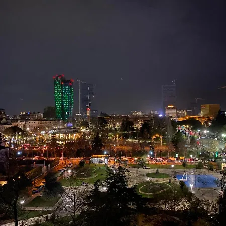 Amo Tower Center 아파트