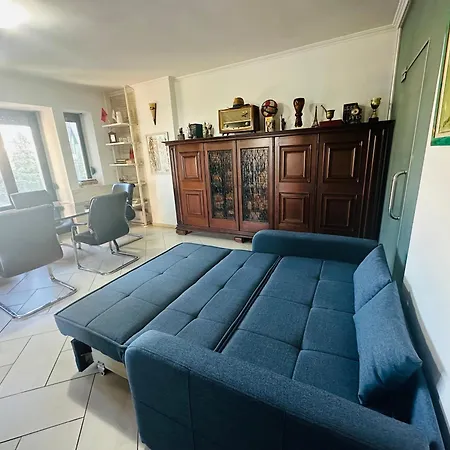 Amo Tower Center * 티라나