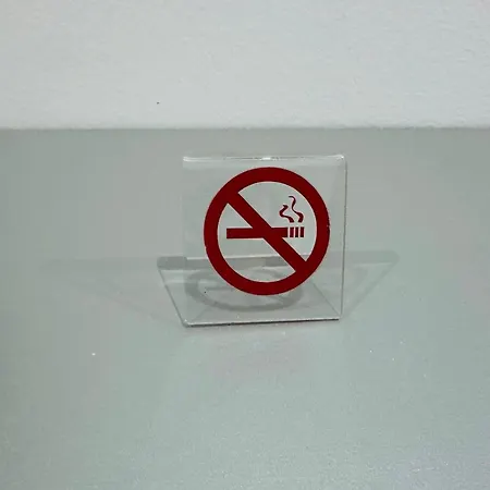 아파트 Amo Tower Center