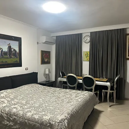 Amo Tower Center Apartment