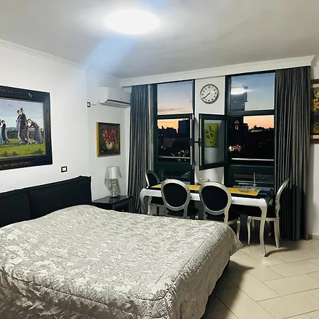 Amo Tower Center * 티라나