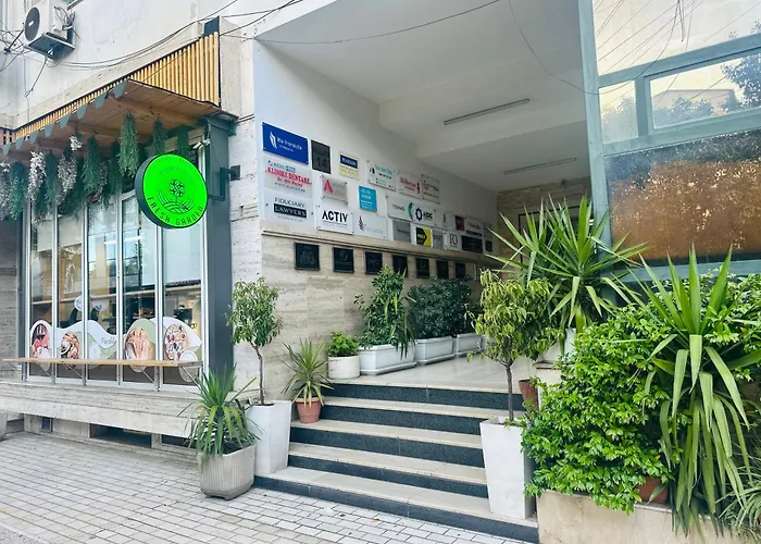 Amo Tower Center Апартаменты *