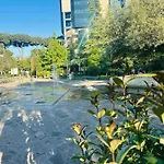 아파트 Amo Tower Center